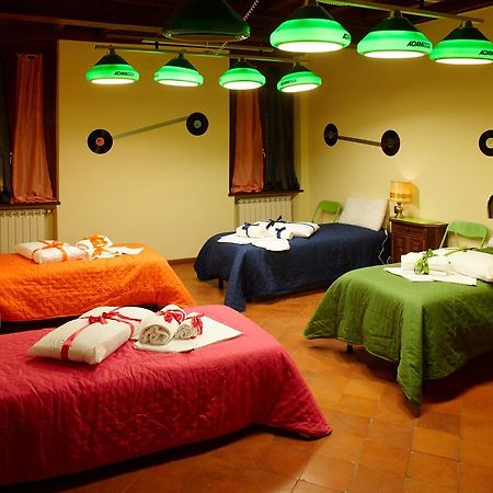 Mantua Hostal Экстерьер фото