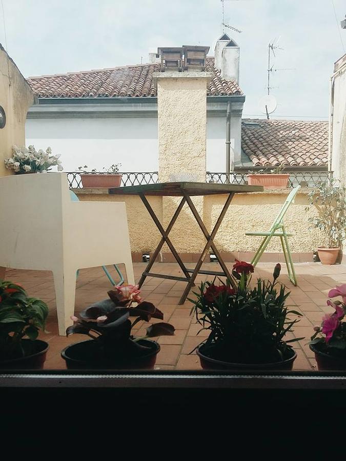 Mantua Hostal Экстерьер фото
